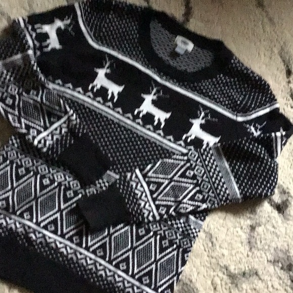 Christmas/winter sweater knitted - Picture 2 of 3